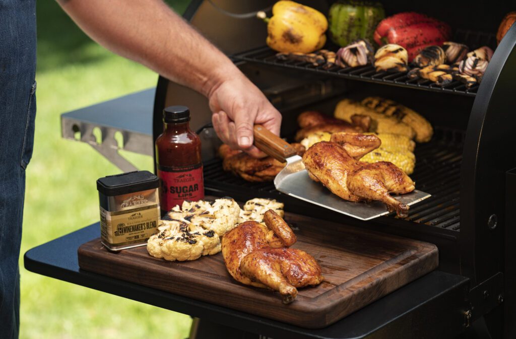 Traeger XXL BBQ Spatula 634868931956 2