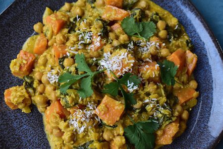 Chickpea Sweet Potato & Spinach Curry Recipe